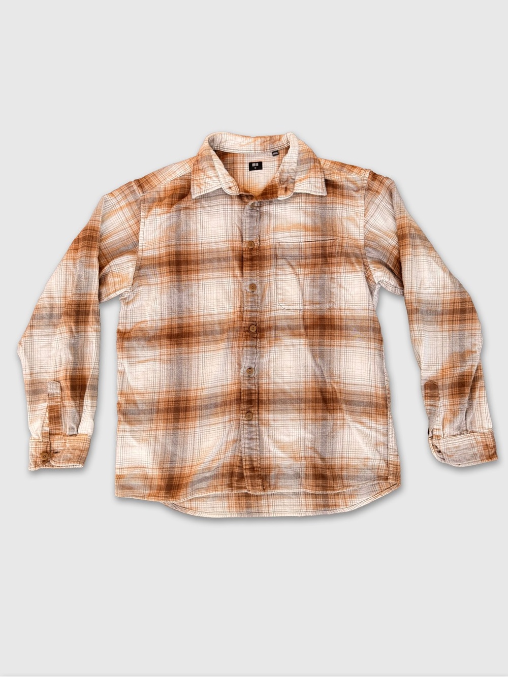 Uniqlo Men's Tan and White Plaid Button-Down Shirt